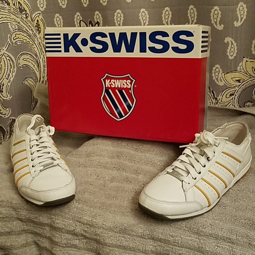Tennis Shoes